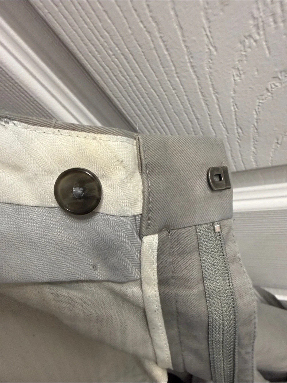 Express Men's Dress Pants in Light Gray